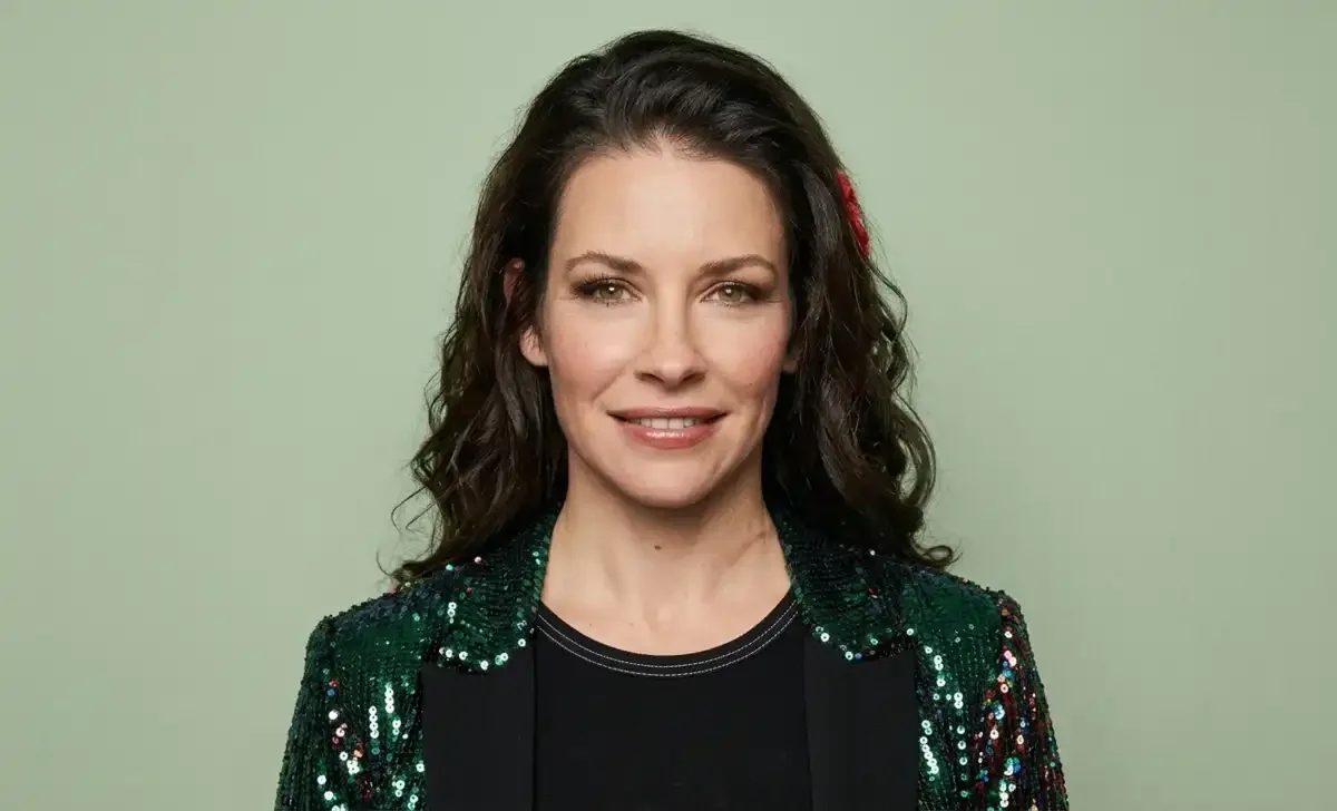 Evangeline Lilly net worth breakdown showing her Lost and Marvel earnings