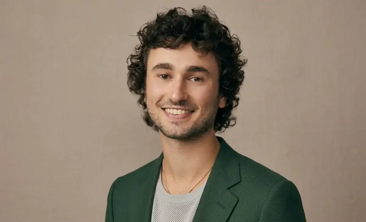 Gabriel LaBelle biography photo at The Fabelmans premiere