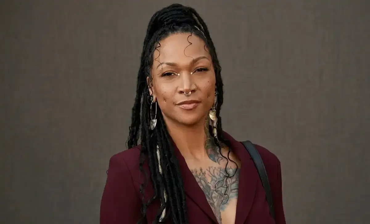 Kali Reis, boxer and actress known for True Detective: Night Country, posing at a red carpet event